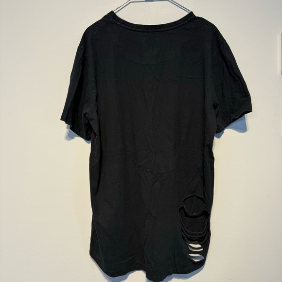 ๐๏ธ4 for 20$ / Urban Black Distressed T-Shirt / Black / L - Picture 6 of 10